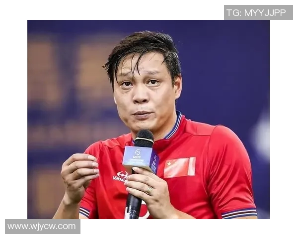 多位足球明星化身老人展现幽默风采引发网友热议